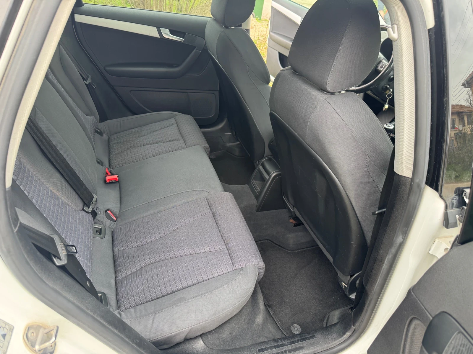 Audi A3 Sportback 2.0 TDI 140 hp - FACE / NAVI / PANO - изображение 7