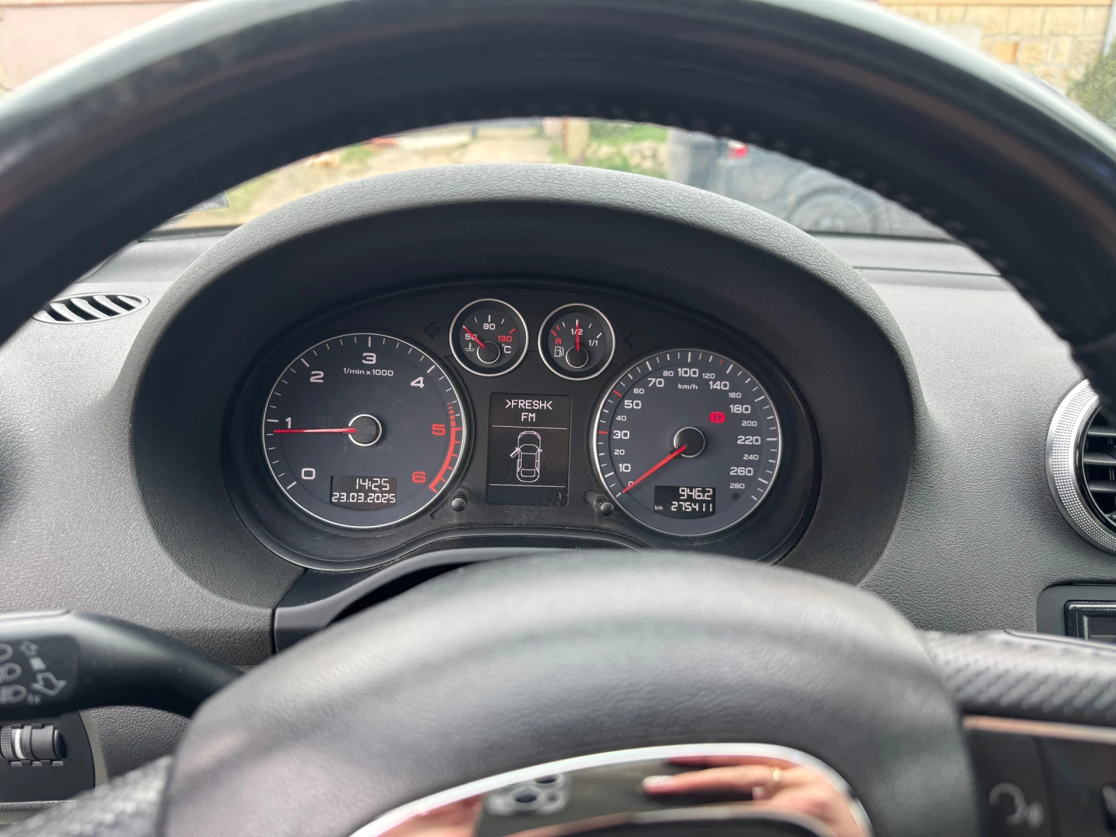 Audi A3 Sportback 2.0 TDI 140 hp - FACE / NAVI / PANO - изображение 4