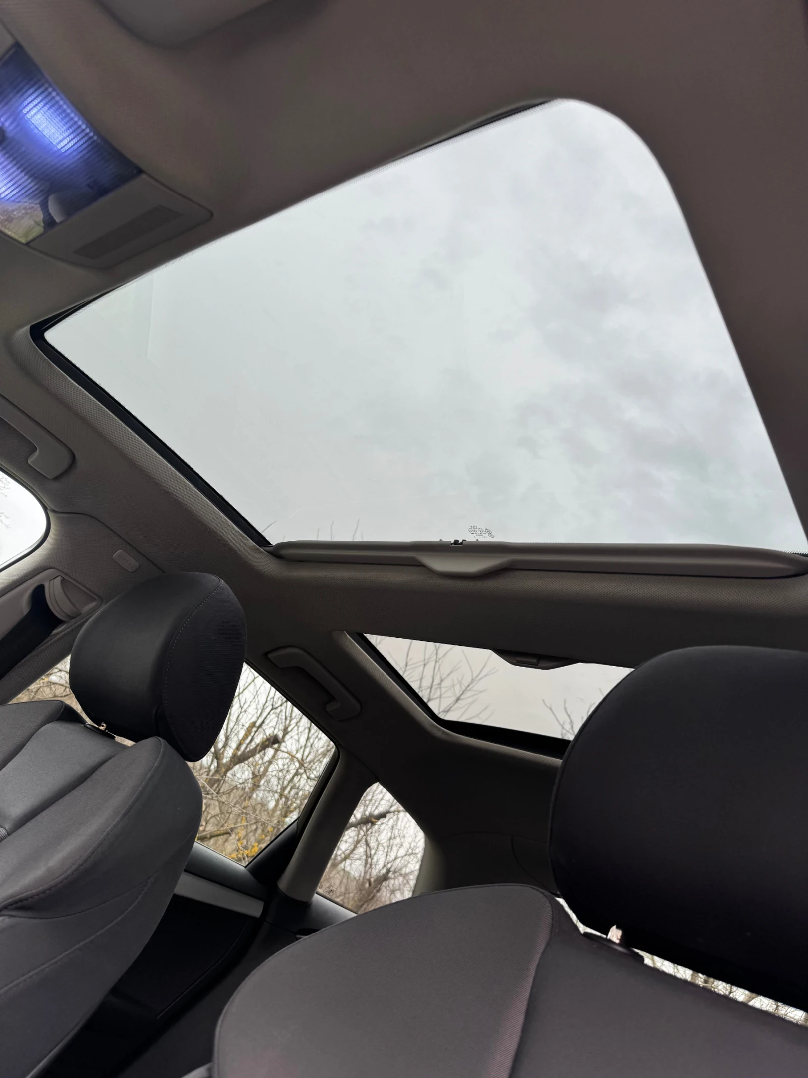 Audi A3 Sportback 2.0 TDI 140 hp - FACE / NAVI / PANO - изображение 9