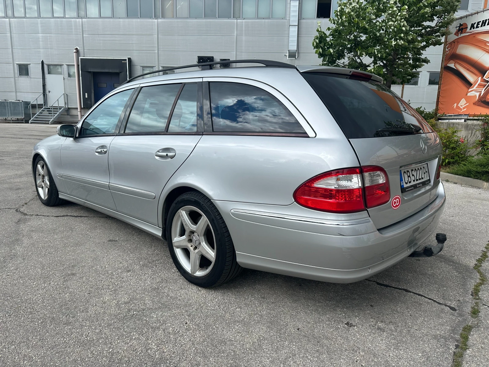 Mercedes-Benz E 500 5.0i 306 к.с. Газ/бензин - изображение 3