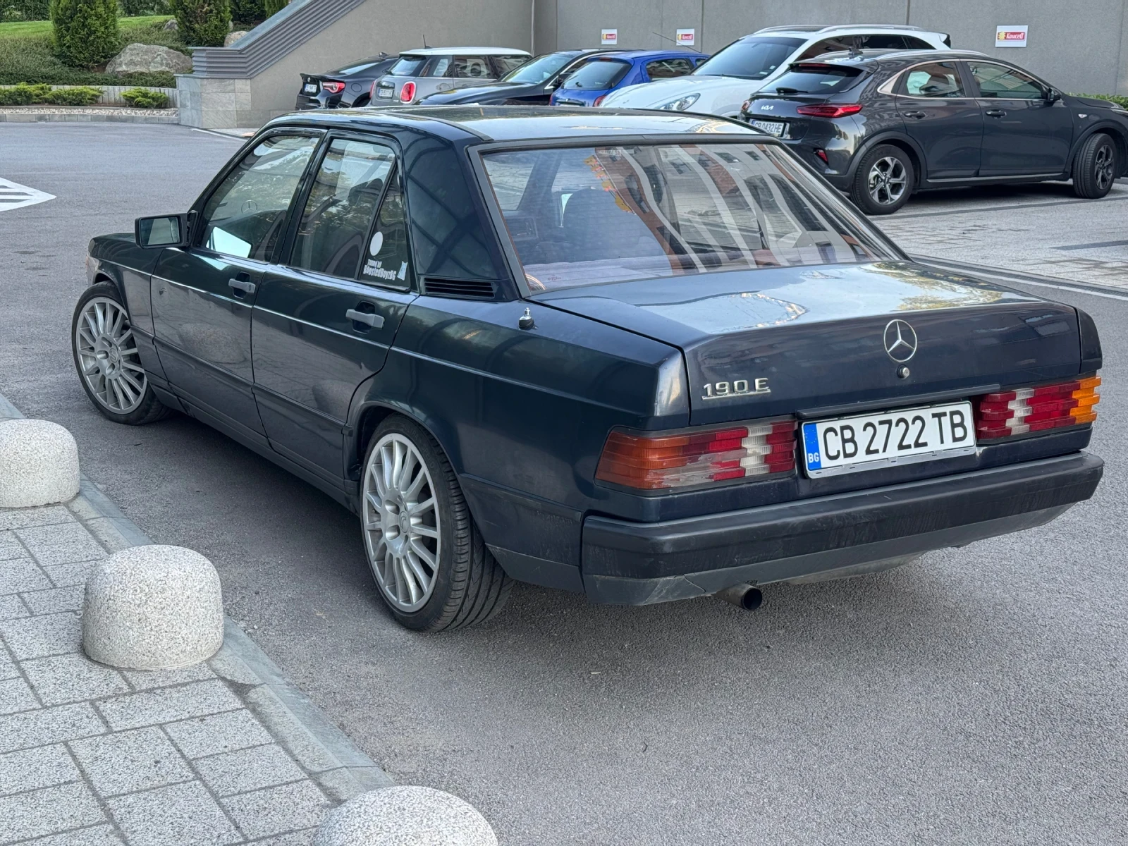 Mercedes-Benz 190 2.0 Turbо - изображение 6