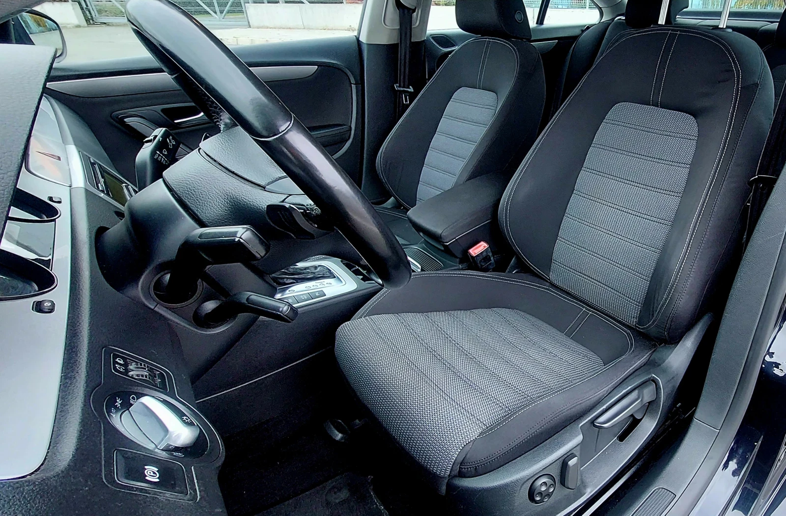 VW CC 2.0TDI Автоматик - изображение 9