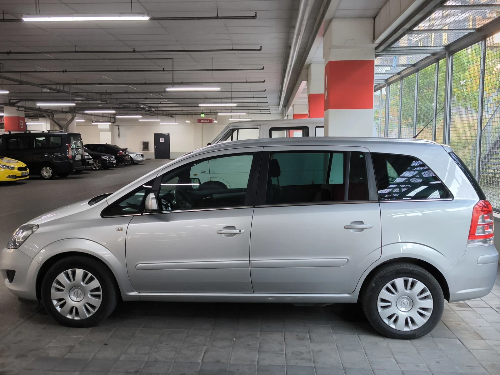 Opel Zafira 1.6 EcoM turbo | Mobile.bg   7