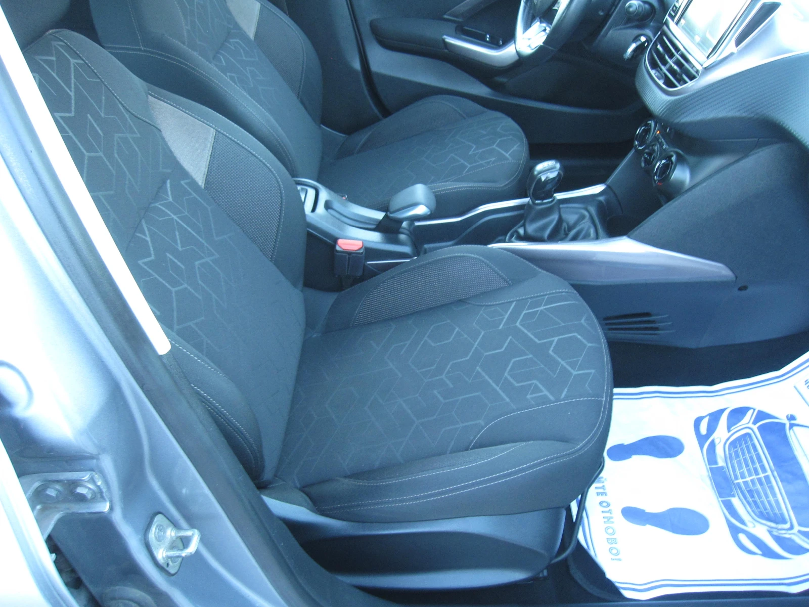 Peugeot 2008 1, 4-HDI - изображение 10