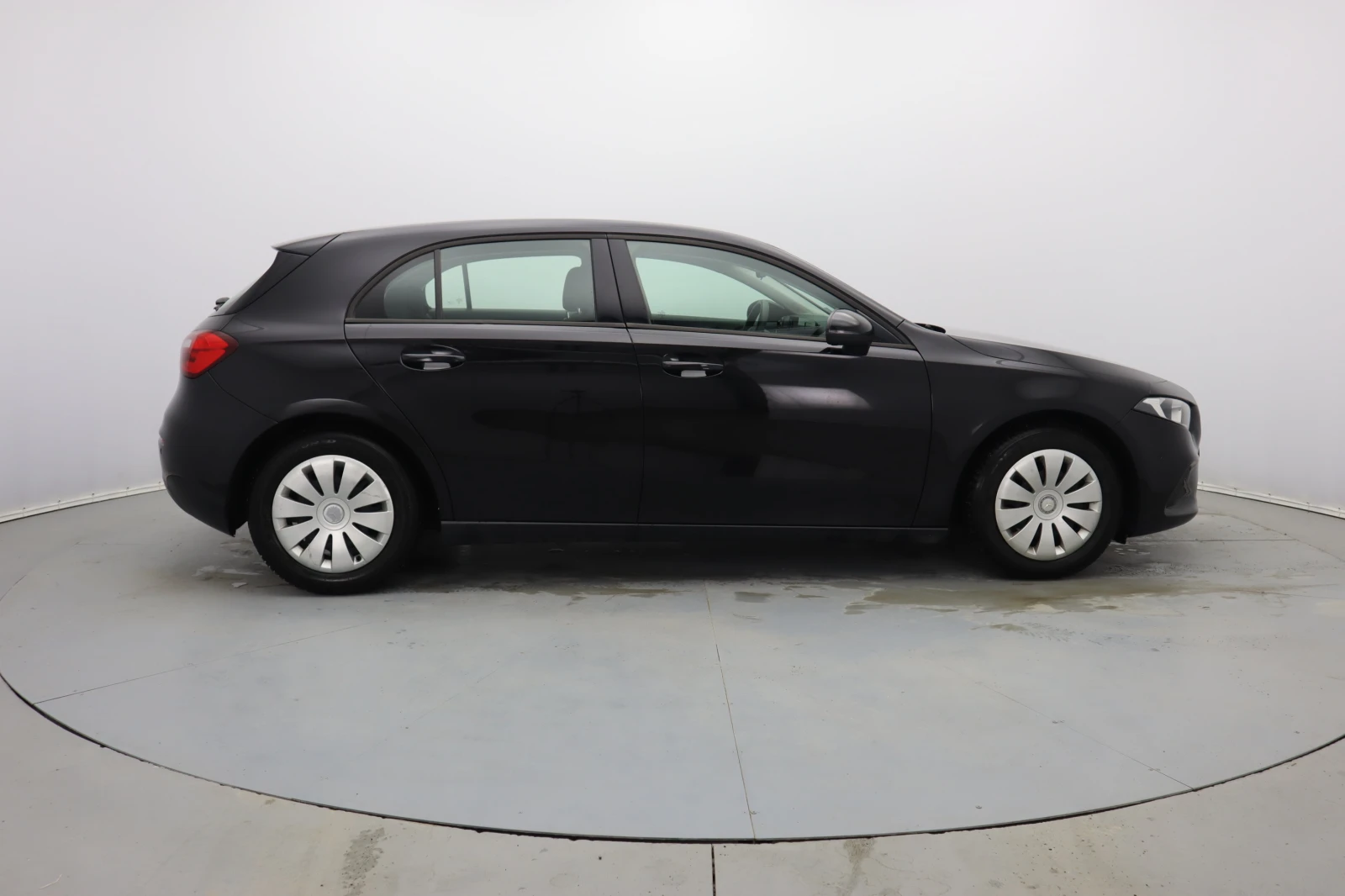 Mercedes-Benz A 160  - изображение 7