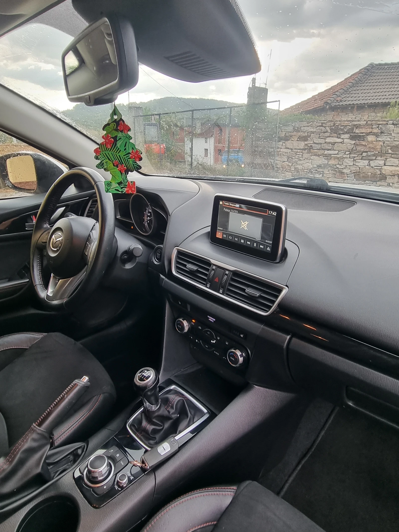 Mazda 3 | Mobile.bg � ����������� 7