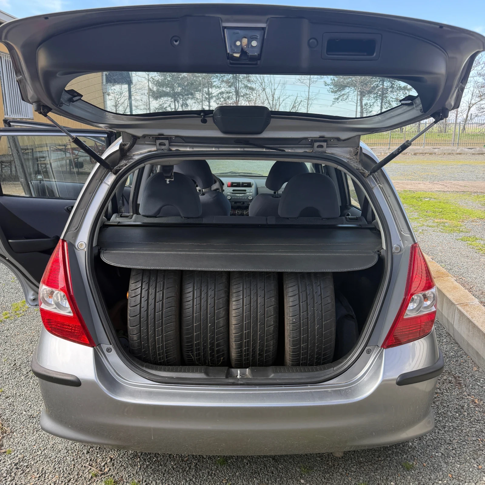 Honda Jazz, снимка 9 - Автомобили и джипове - 53436768