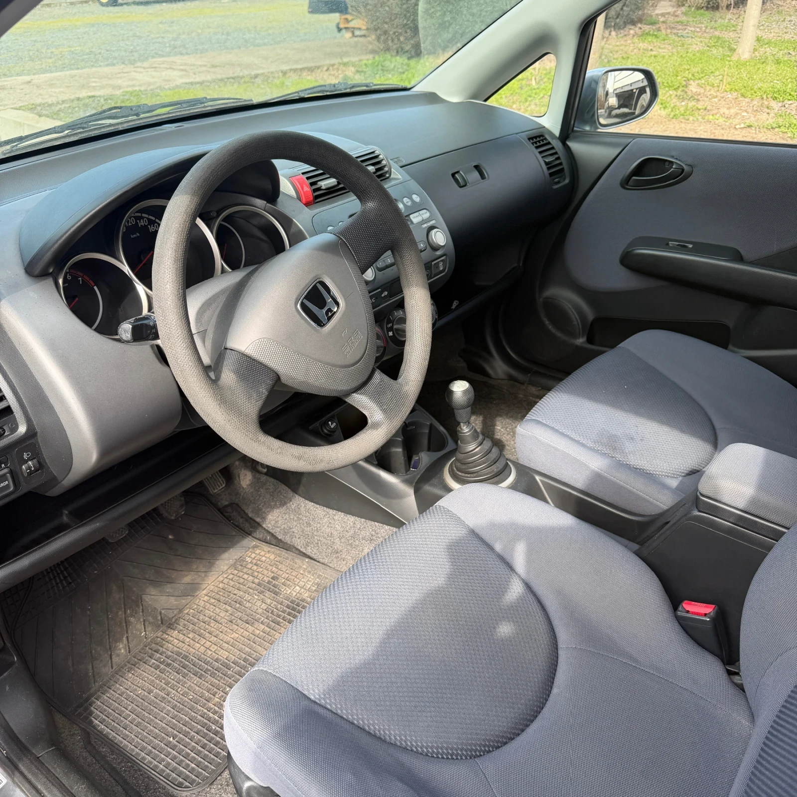 Honda Jazz, снимка 6 - Автомобили и джипове - 53436768