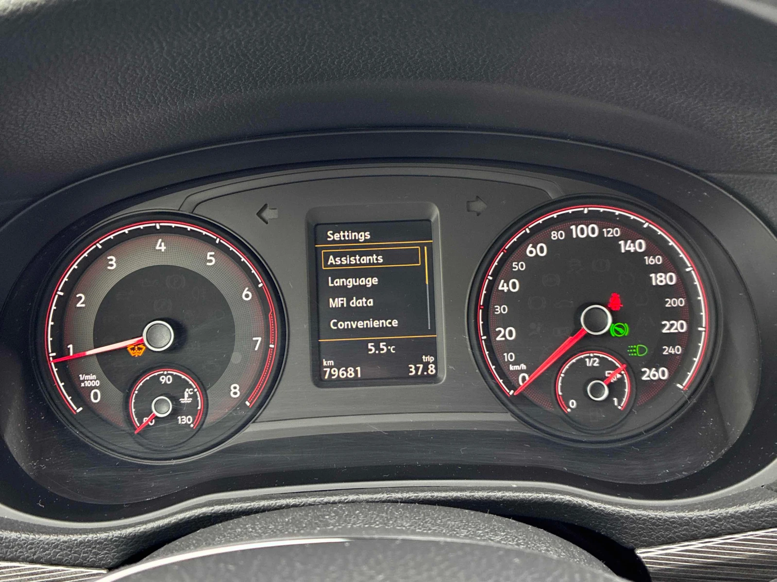 VW Passat * * CARFAX * * АВТО КРЕДИТ * * , снимка 7 - Автомобили и джипове - 53817495