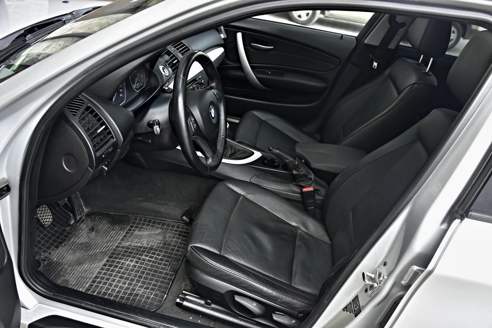 BMW 118 FACE | Mobile.bg � ����������� 9