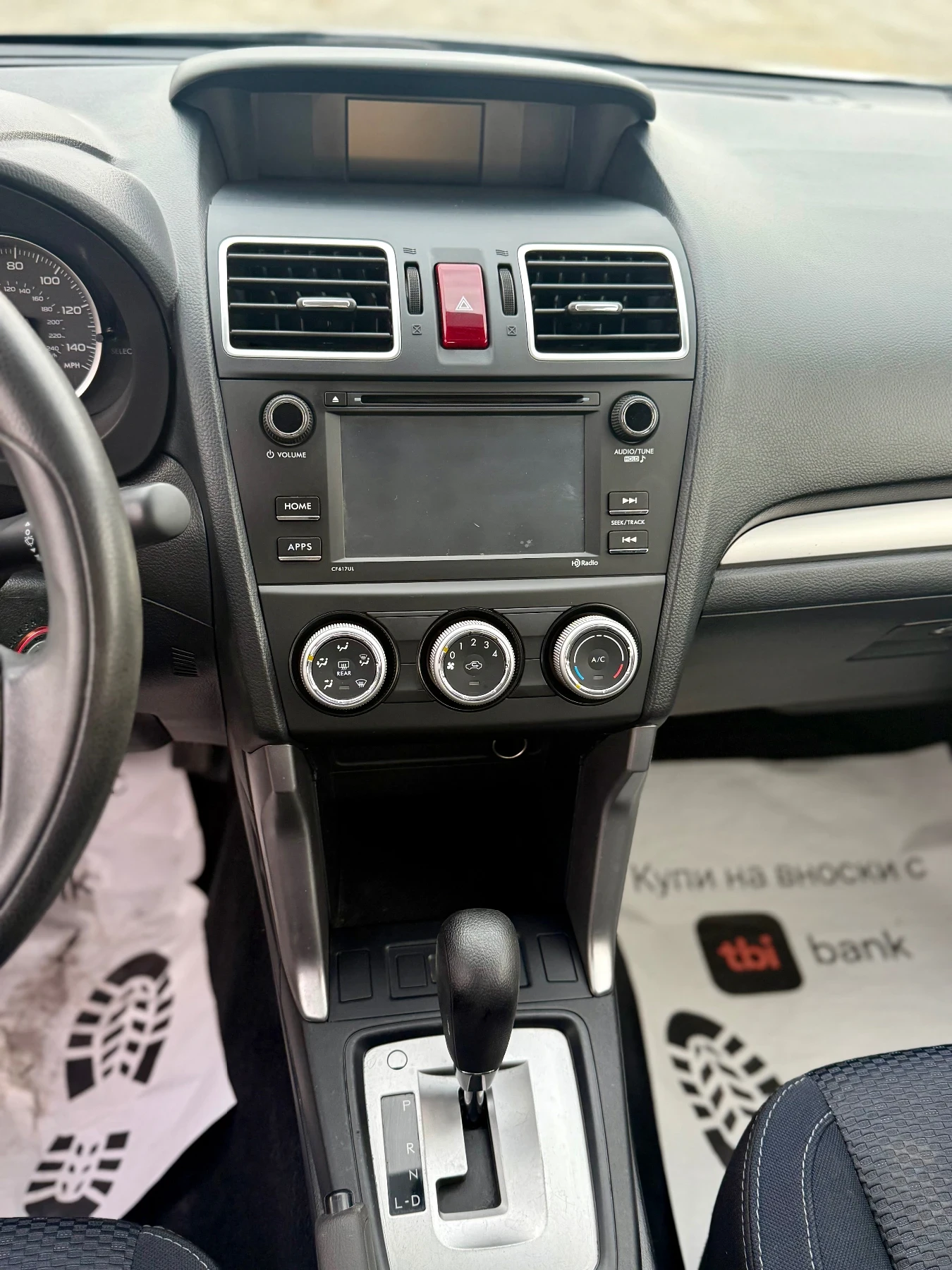 Subaru Forester 2.5i 4x4 перфектен, снимка 16 - Автомобили и джипове - 53999729