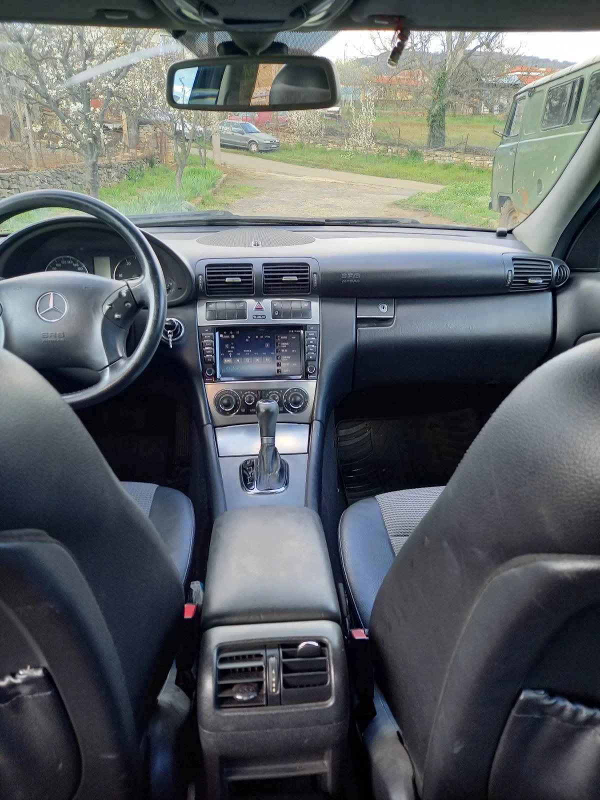 Mercedes-Benz C 270 CDI Avantgard, снимка 6 - Автомобили и джипове - 54113394