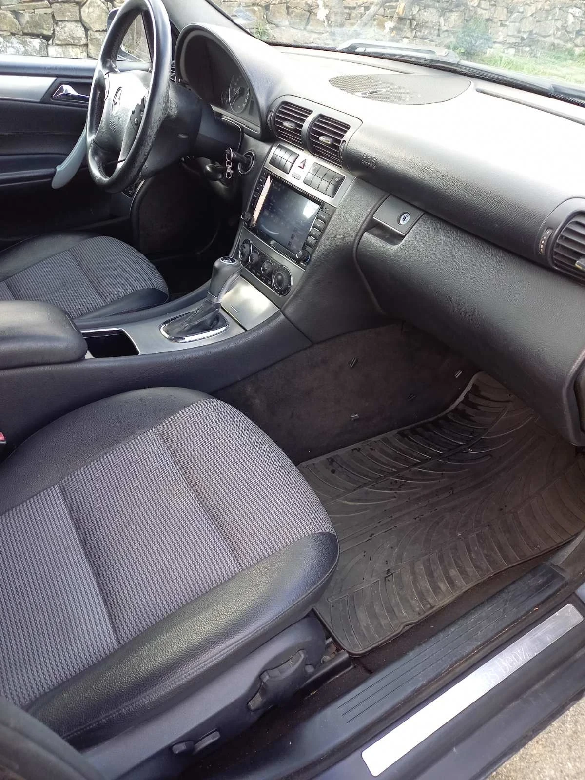 Mercedes-Benz C 270 CDI Avantgard, снимка 7 - Автомобили и джипове - 54113394