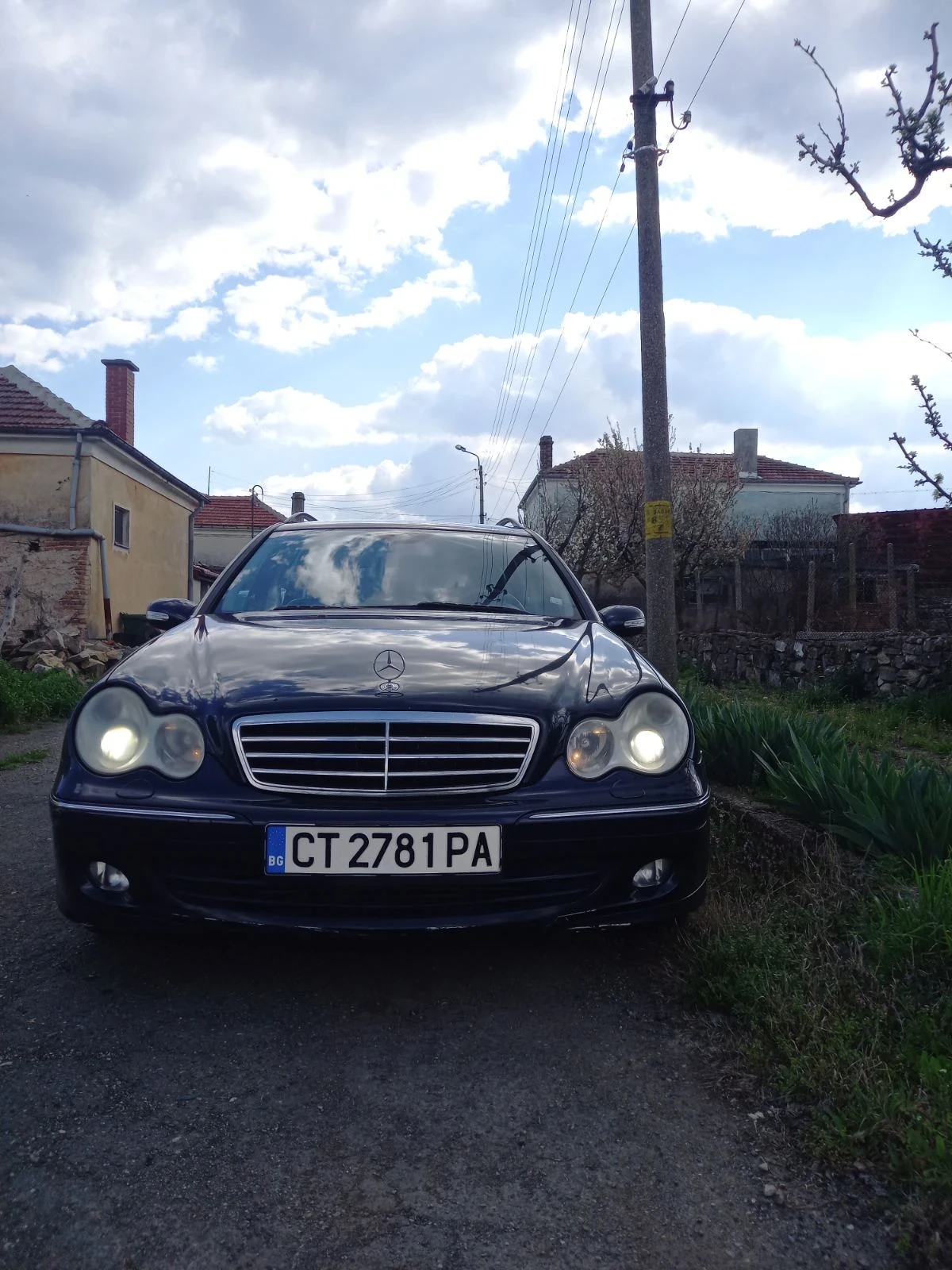Mercedes-Benz C 270 CDI Avantgard, снимка 2 - Автомобили и джипове - 54113394
