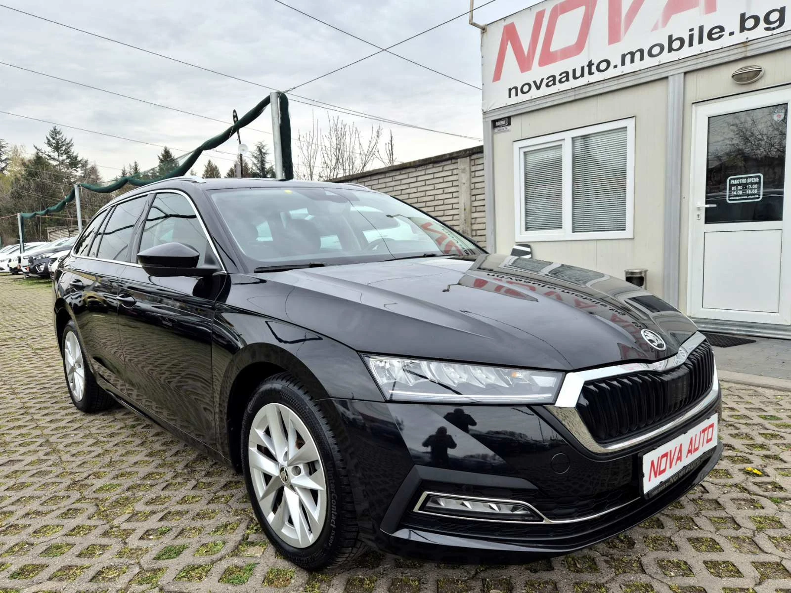 Skoda Octavia 1.5-E TEC-150кс-DSG-104000км-СУПЕР СЪСТОЯНИЕ, снимка 5 - Автомобили и джипове - 54220262