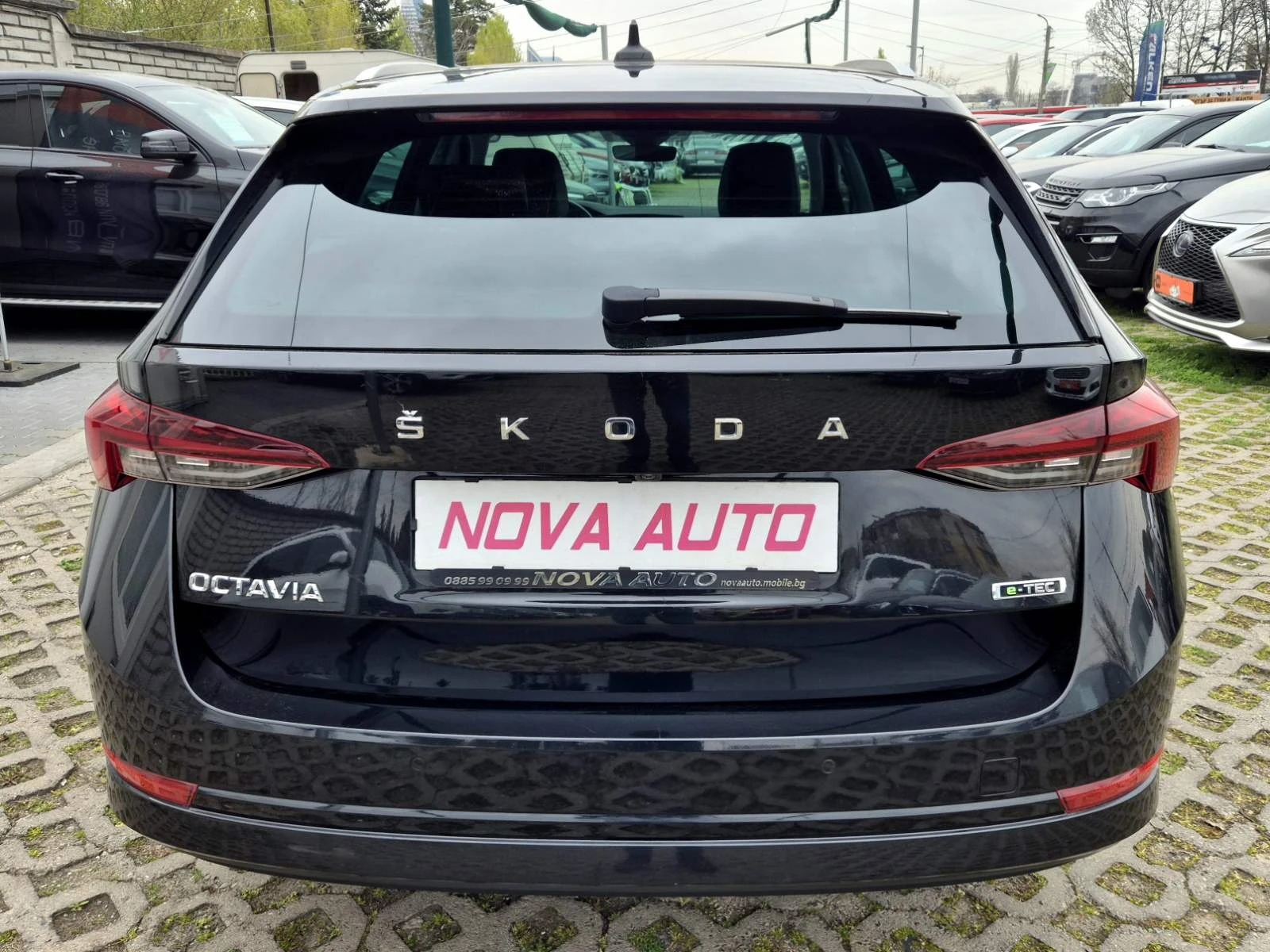 Skoda Octavia 1.5-E TEC-150кс-DSG-104000км-СУПЕР СЪСТОЯНИЕ, снимка 3 - Автомобили и джипове - 54220262