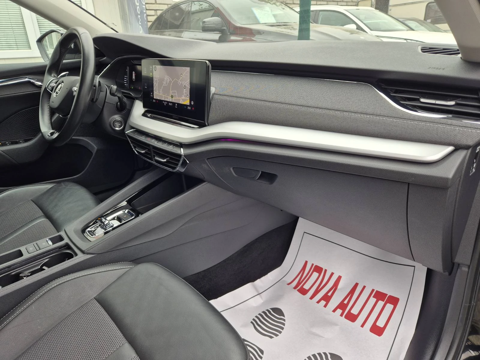 Skoda Octavia 1.5-E TEC-150кс-DSG-104000км-СУПЕР СЪСТОЯНИЕ, снимка 11 - Автомобили и джипове - 54220262