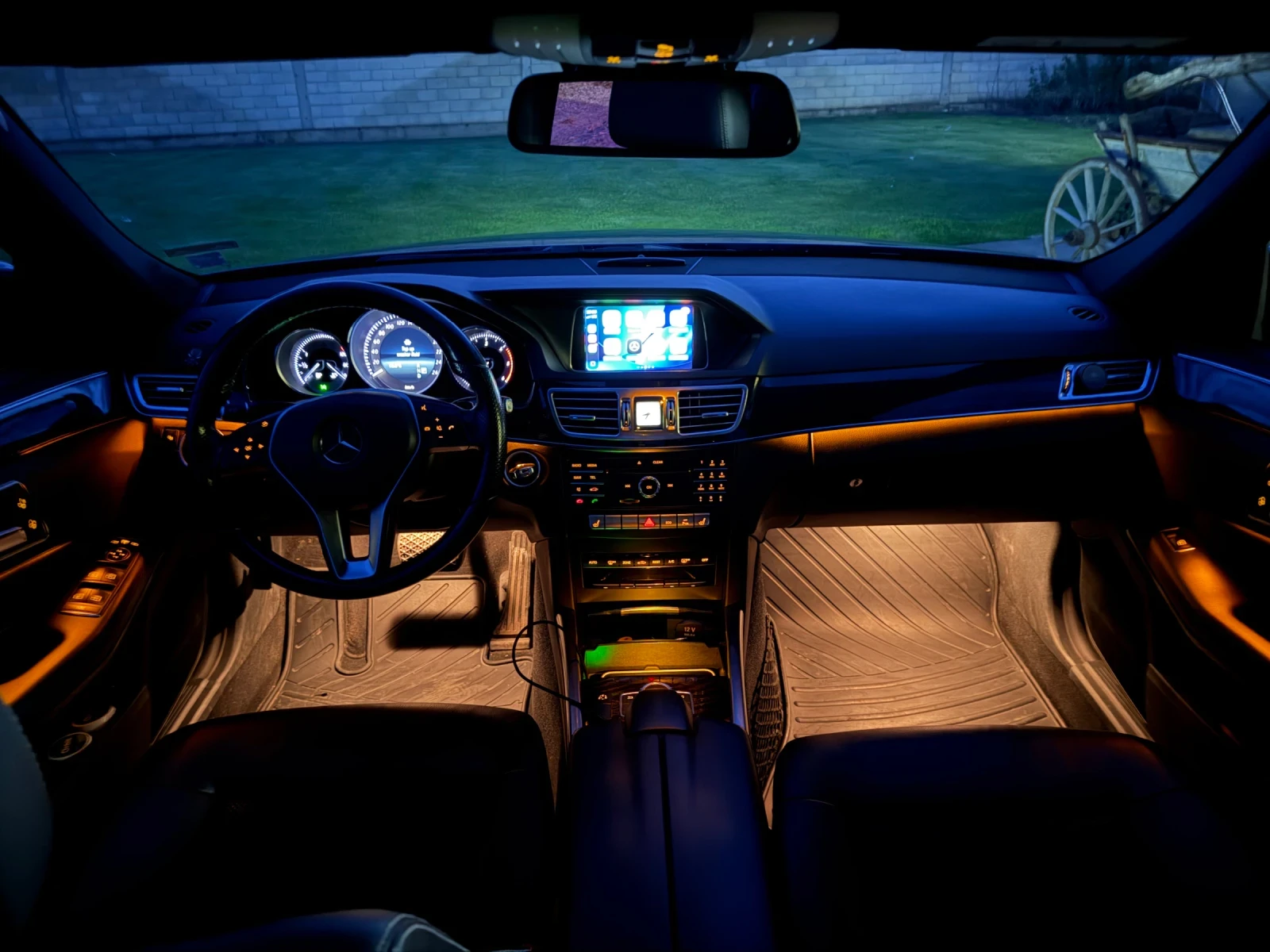 Mercedes-Benz E 350, снимка 14 - Автомобили и джипове - 54296924