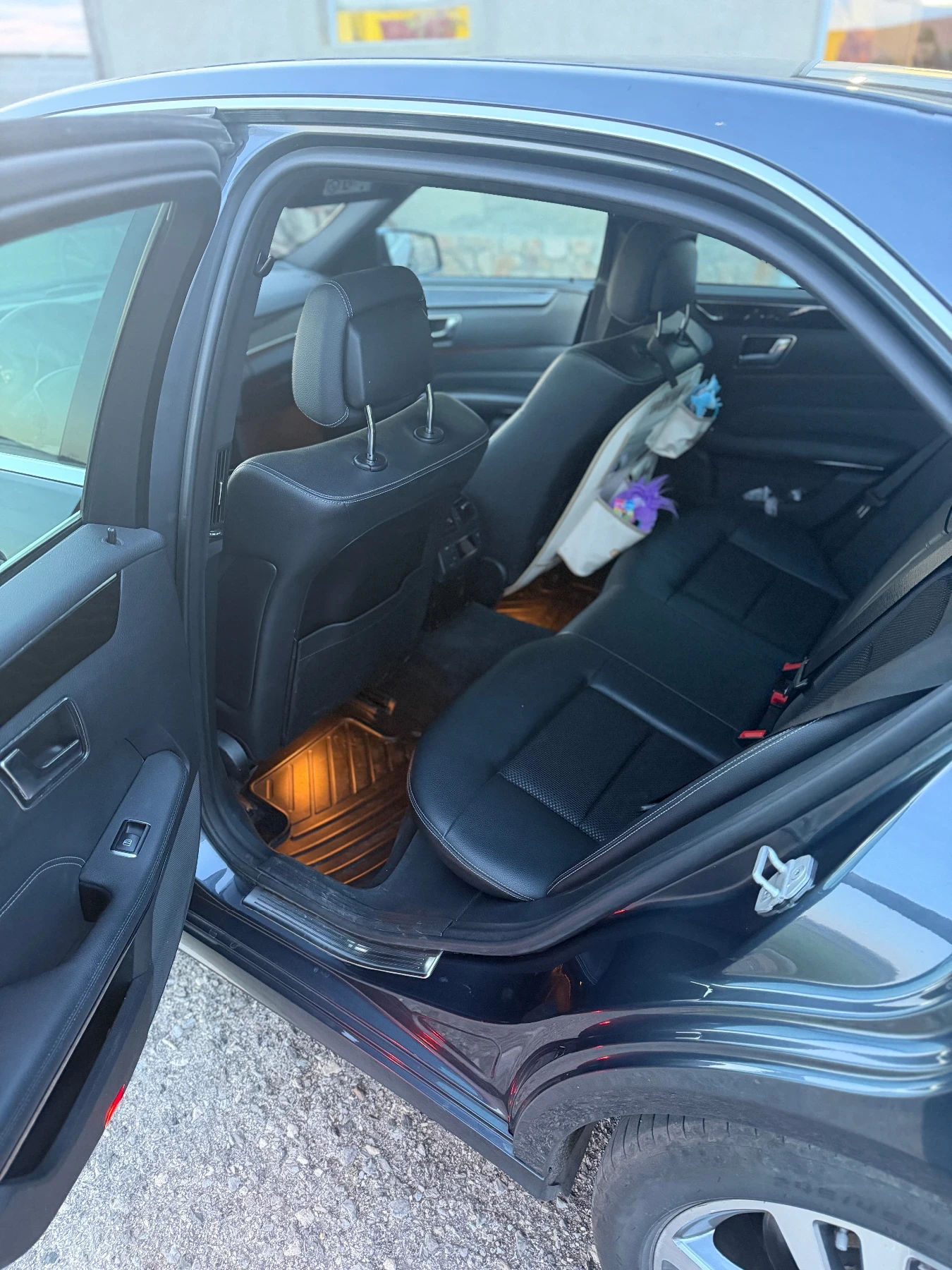 Mercedes-Benz E 350, снимка 7 - Автомобили и джипове - 54296924