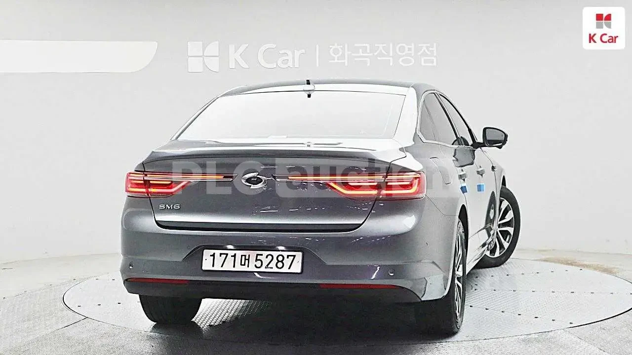 Renault Talisman ФАБРИЧНА ГАЗ* КОЖА* КАМЕРА* ДИГИТАЛ* ОБДУХ* 360, снимка 5 - Автомобили и джипове - 54621389