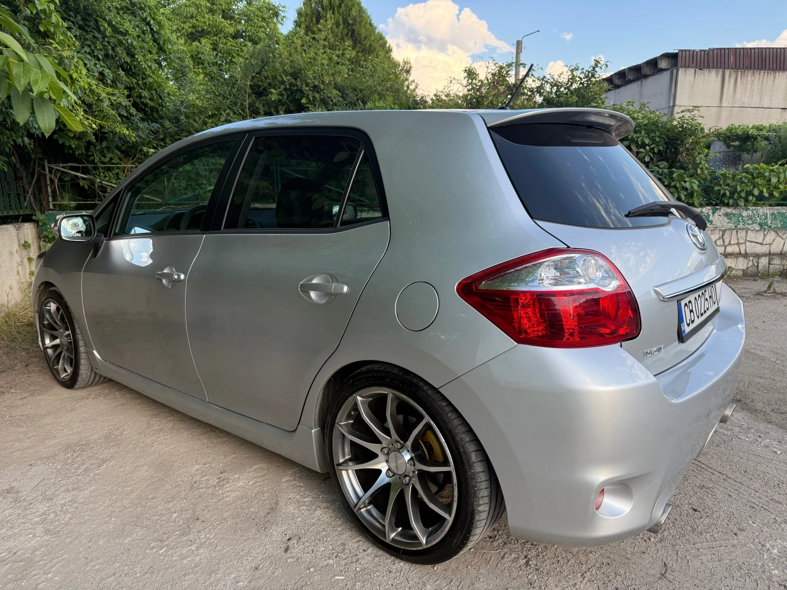 Toyota Auris 1.8 Kompressor Bemani, снимка 5 - Автомобили и джипове - 54921375