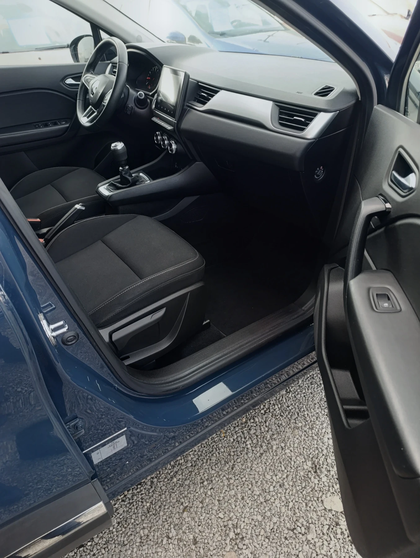 Renault Captur 1.0Tce, Navi Euro 6D, снимка 12 - Автомобили и джипове - 55435059