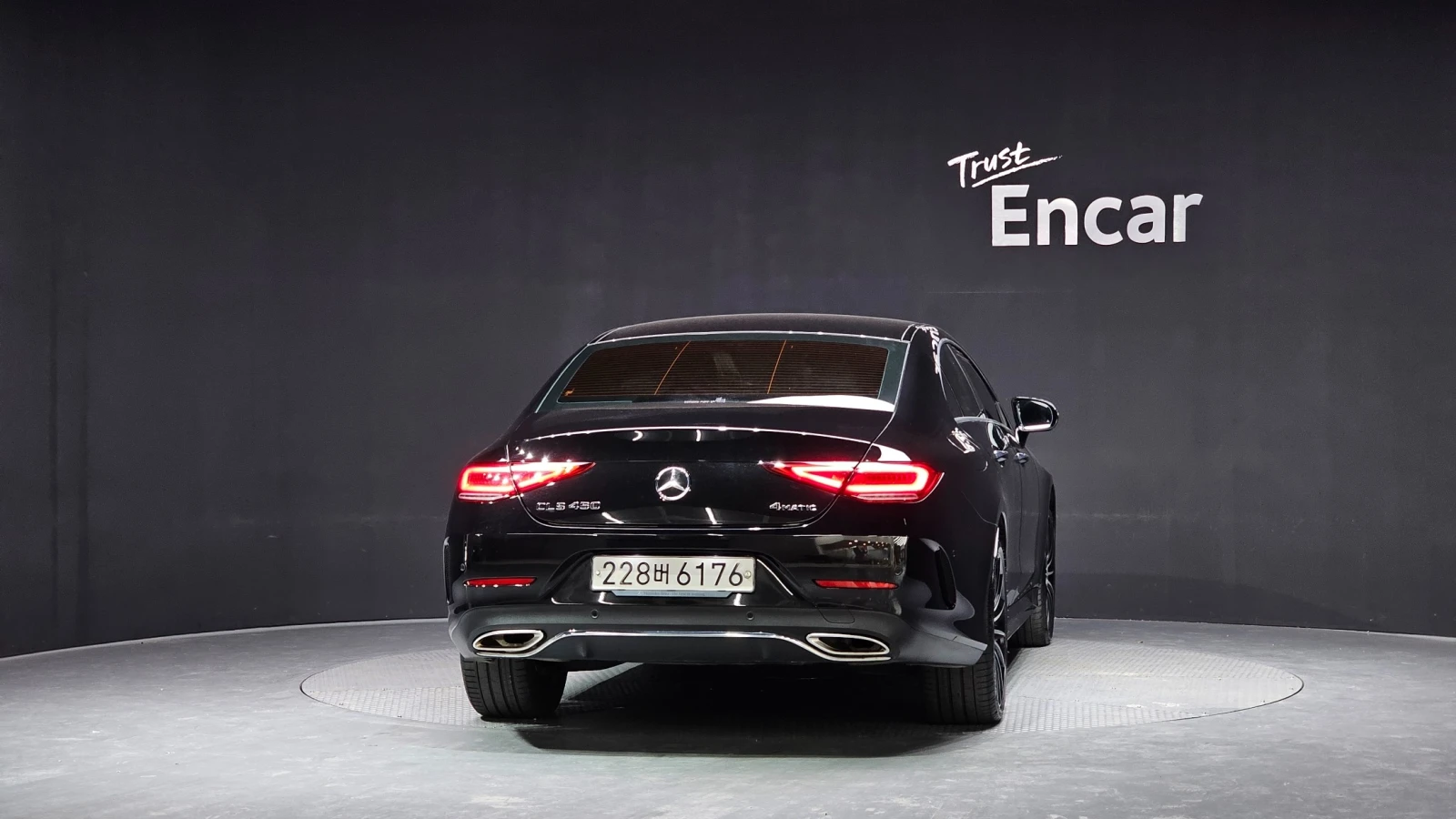 Mercedes-Benz CLS 450 4MATIC AMG Line, снимка 4 - Автомобили и джипове - 55542316