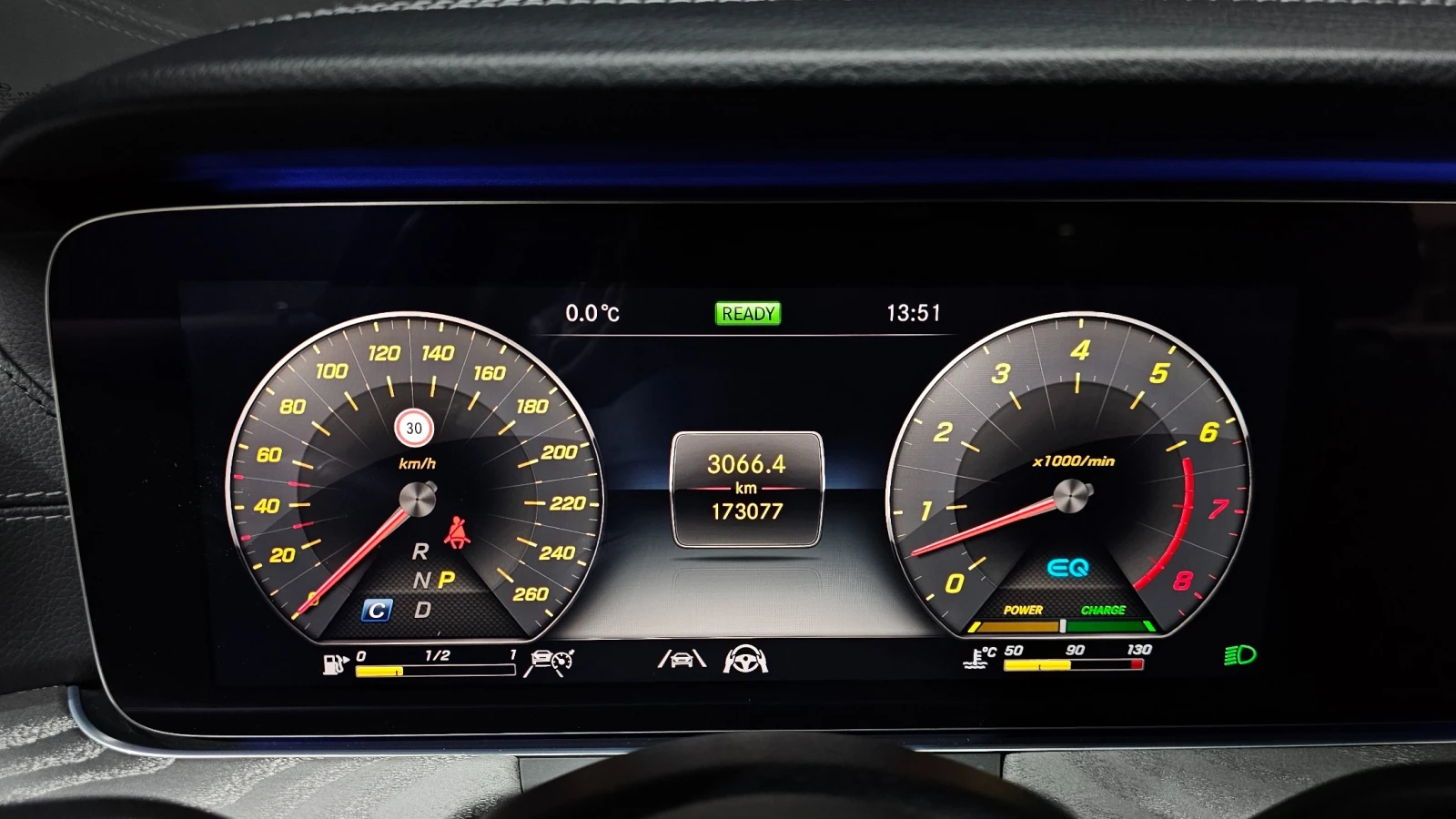 Mercedes-Benz CLS 450 4MATIC AMG Line, снимка 8 - Автомобили и джипове - 55542316