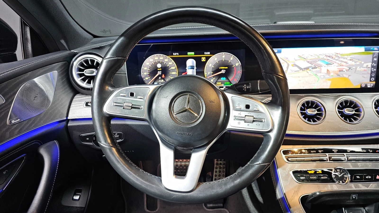 Mercedes-Benz CLS 450 4MATIC AMG Line, снимка 13 - Автомобили и джипове - 55542316