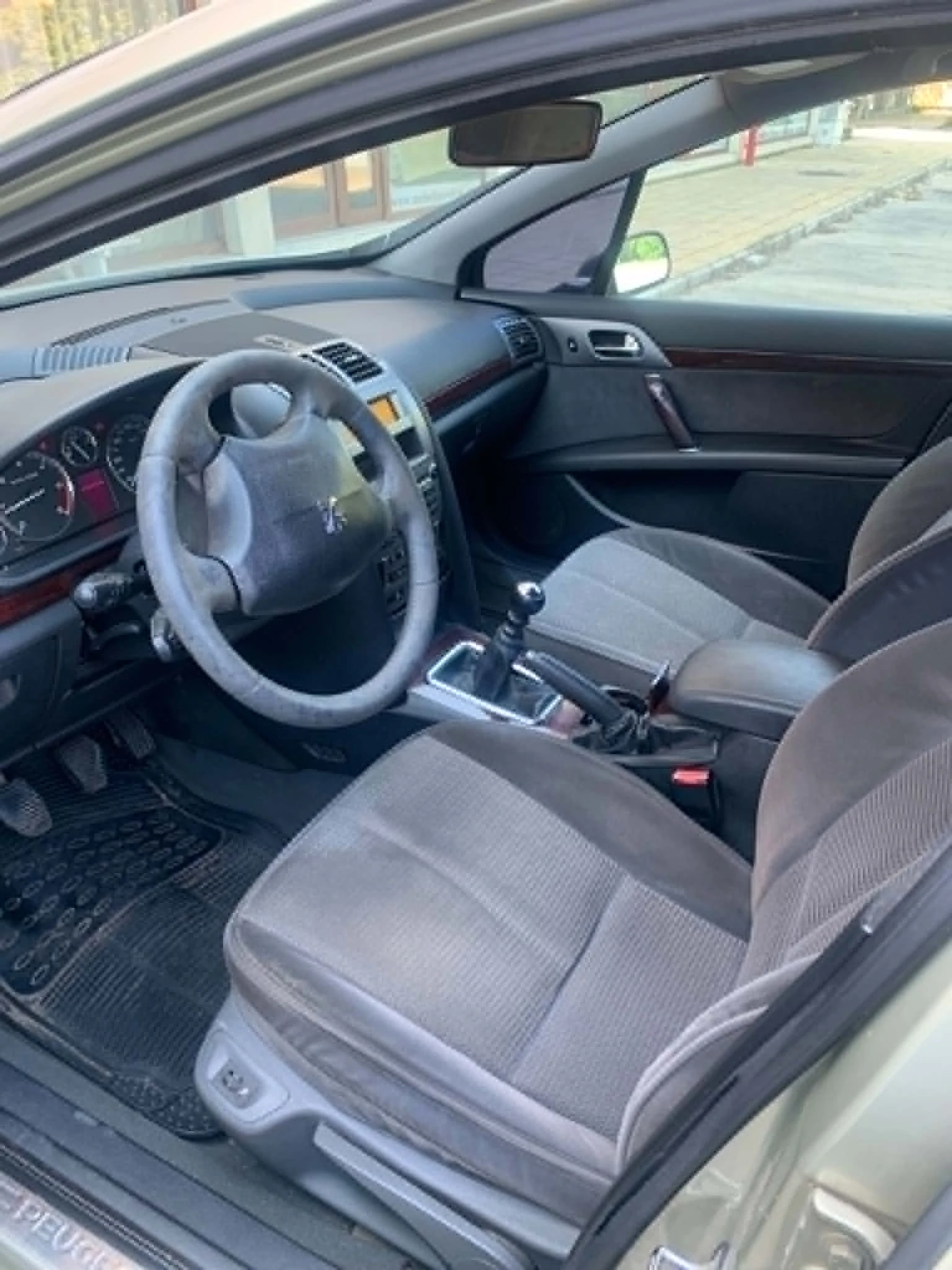 Peugeot 407, снимка 8 - Автомобили и джипове - 55620611