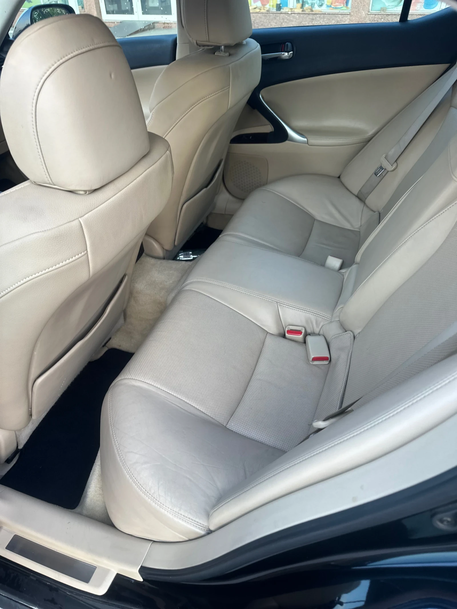 Lexus IS 250 2.5бензин/luxury, снимка 13 - Автомобили и джипове - 55666920