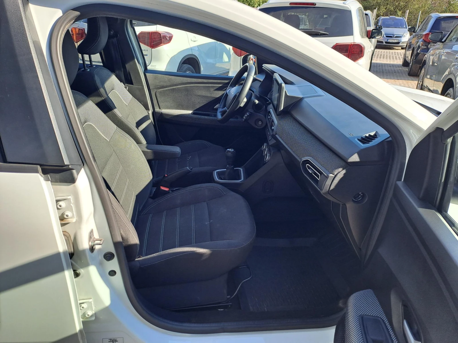 Dacia Jogger Jogger 1.0Tce 90 к.с./ECO-G/Extreme/6+ 1, снимка 14 - Автомобили и джипове - 56192985