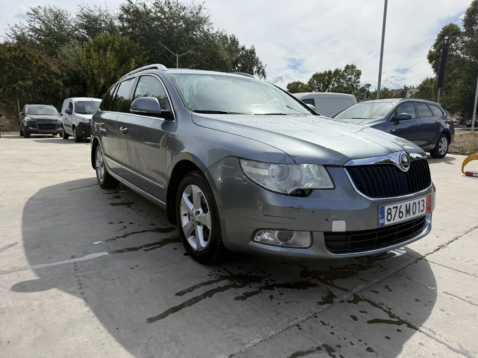Skoda Superb, снимка 2 - Автомобили и джипове - 56196196