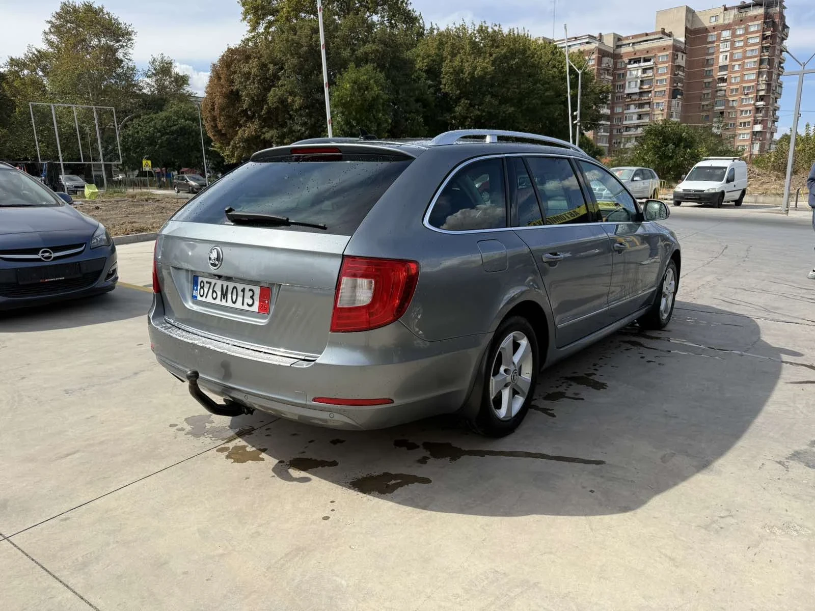 Skoda Superb, снимка 4 - Автомобили и джипове - 56196196