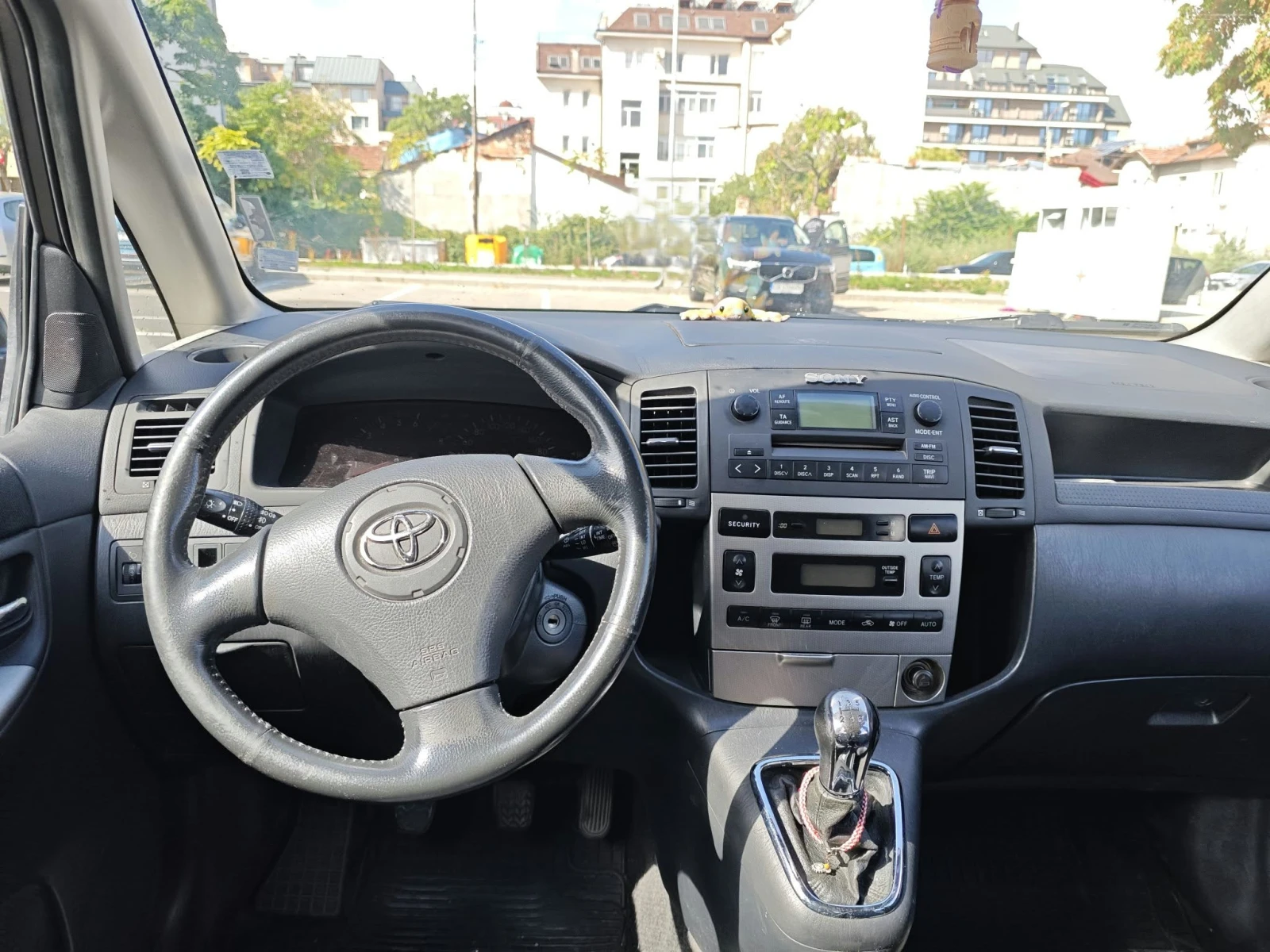 Toyota Corolla verso, снимка 7 - Автомобили и джипове - 56311248