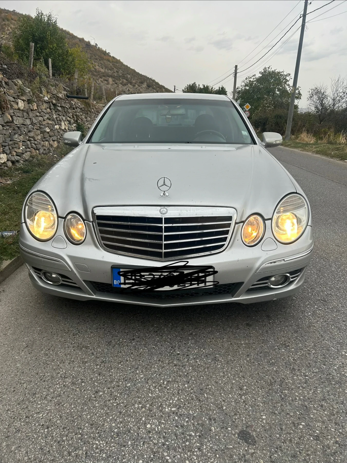 Mercedes-Benz E 320