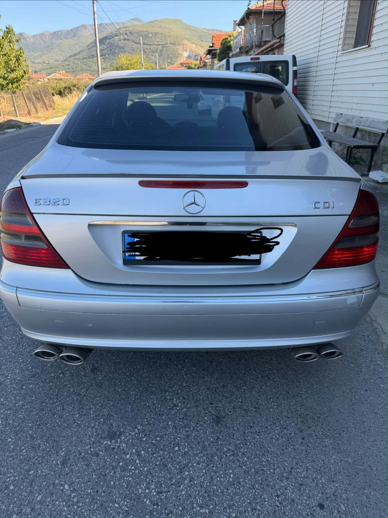 Mercedes-Benz E 320, снимка 2 - Автомобили и джипове - 56346899