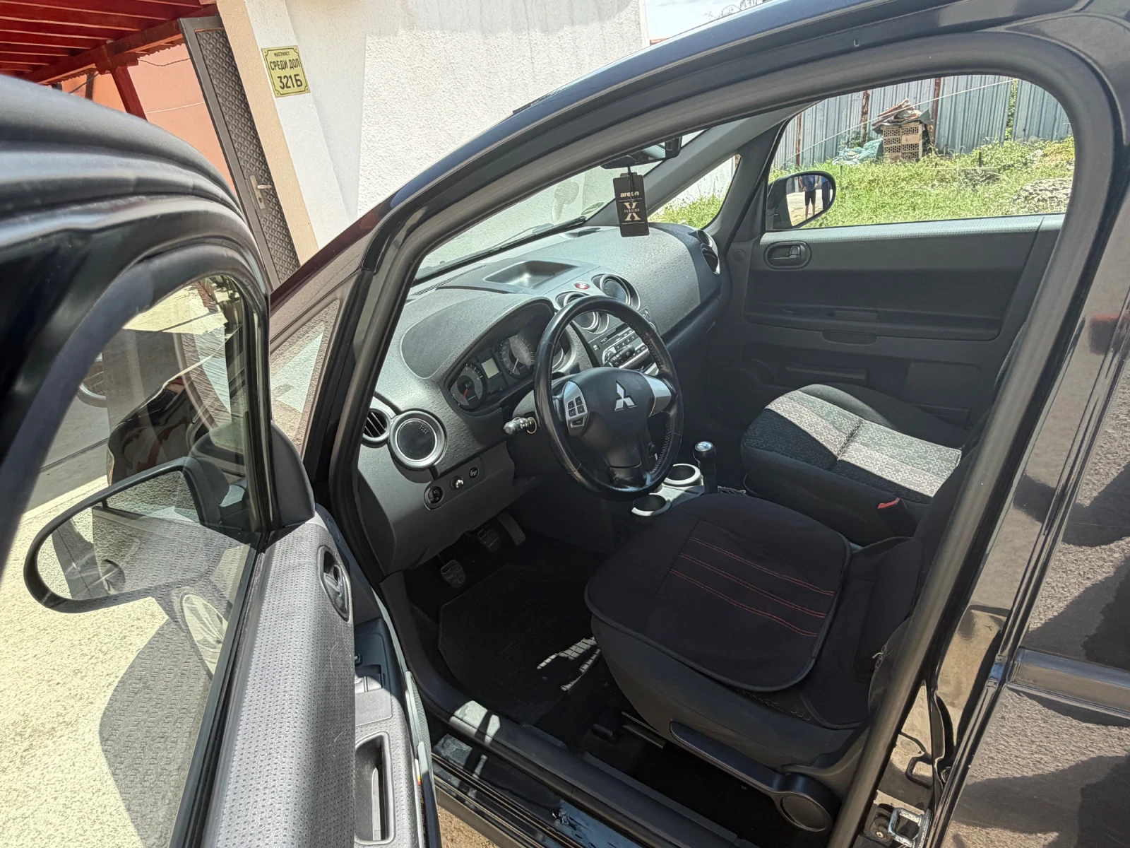 Mitsubishi Colt, снимка 8 - Автомобили и джипове - 56431608
