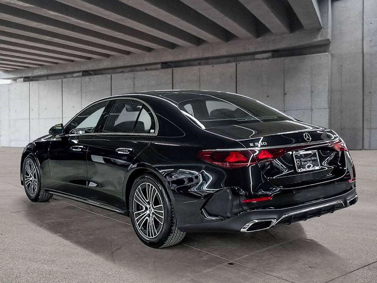 Mercedes-Benz 350 350 4MATIC Sedan | Garniture Pinnacle | Mobile.bg � ����������� 3