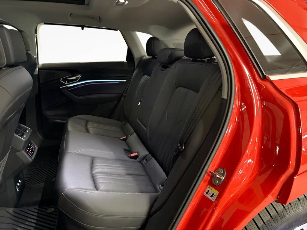 Audi E-Tron TECHNIK* 4X4* �����* �����* ����* 360* ������ ���� | Mobile.bg � ����������� 16