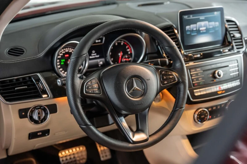 Mercedes-Benz GLE 450 AMG МАНОРАМА, снимка 9 - Автомобили и джипове - 51181406