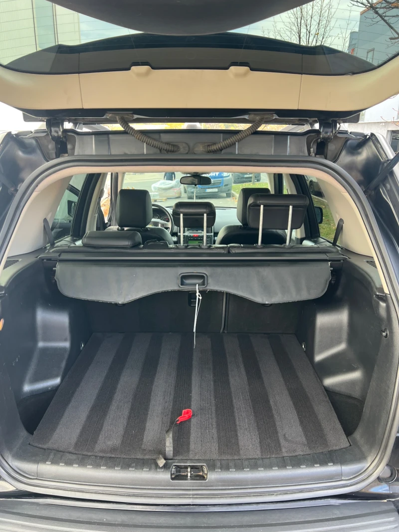 Land Rover Freelander 2.2, снимка 11 - Автомобили и джипове - 52322109