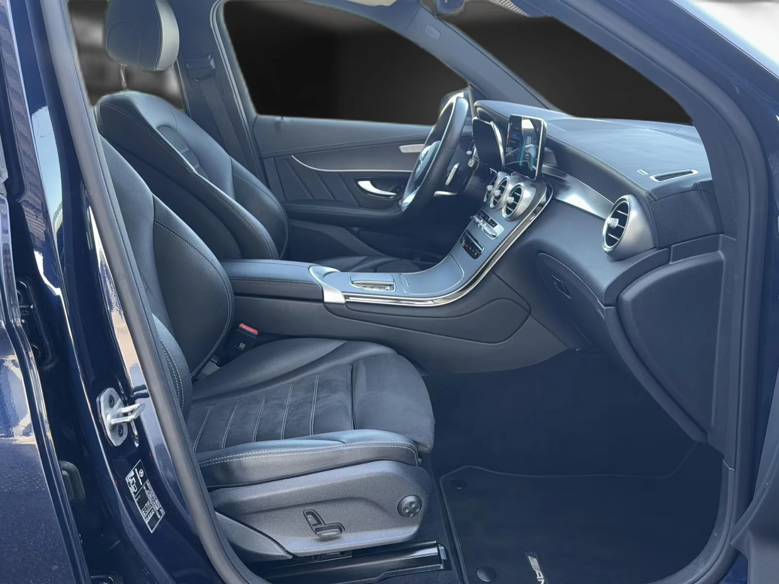 Mercedes-Benz GLC 300 AMG/320HP/HUD/LED/CAM/AHK/DISTRONIC/203g | Mobile.bg   13