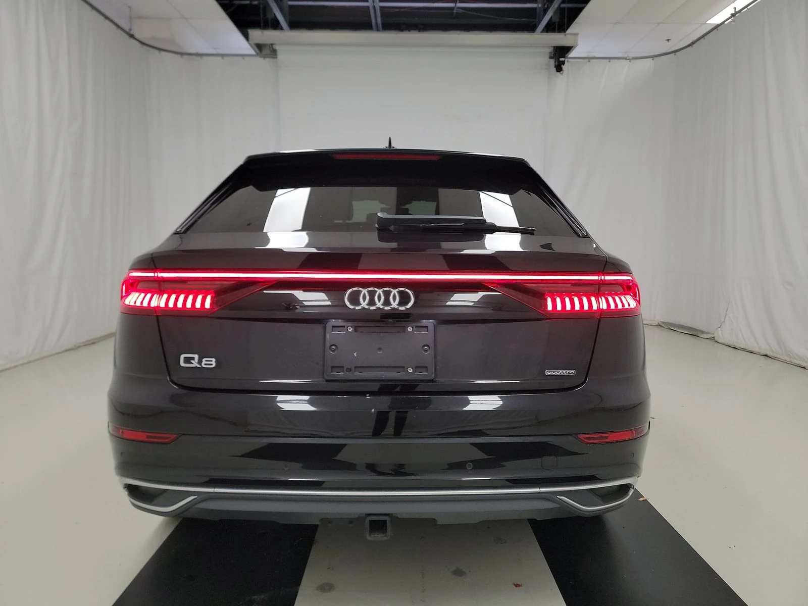 Audi Q8 * PREMIUIM* DIGITAL* MEMORY* PANO - изображение 6