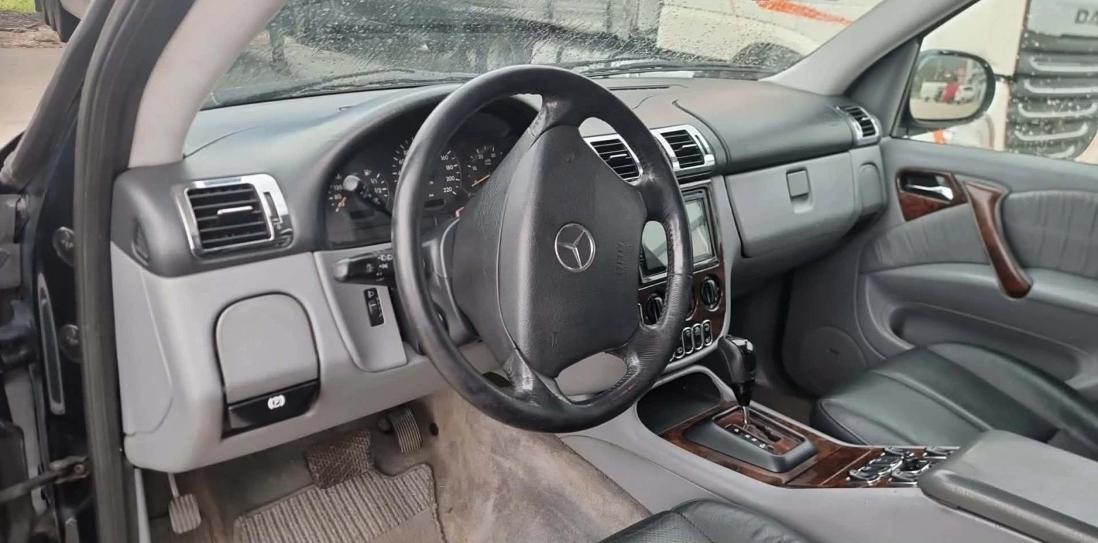 Mercedes-Benz ML 270 2.7, снимка 5 - Автомобили и джипове - 54206614