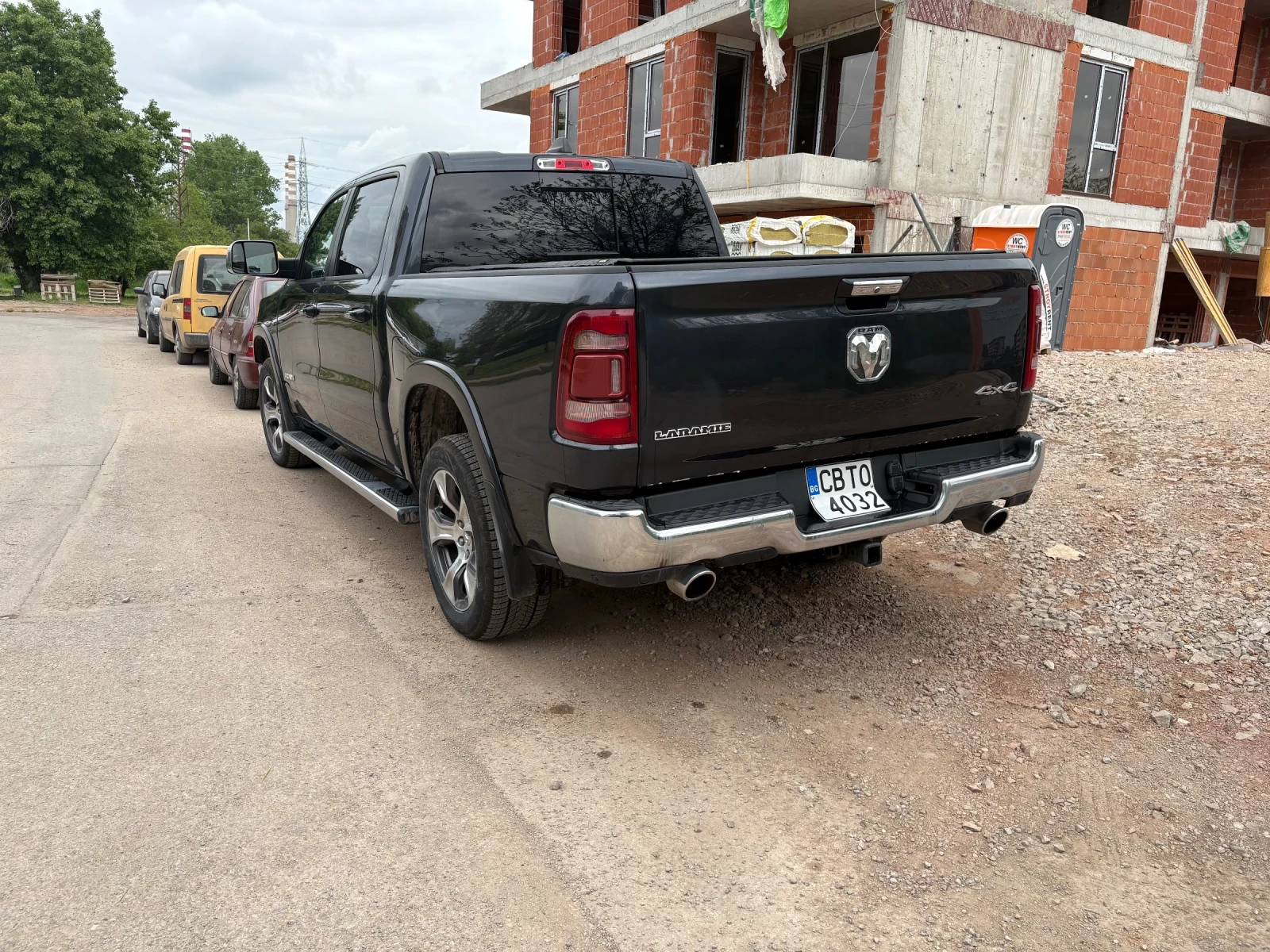 Dodge RAM 1500 5.7 HEMI LARAMIE, снимка 7 - Автомобили и джипове - 54494704