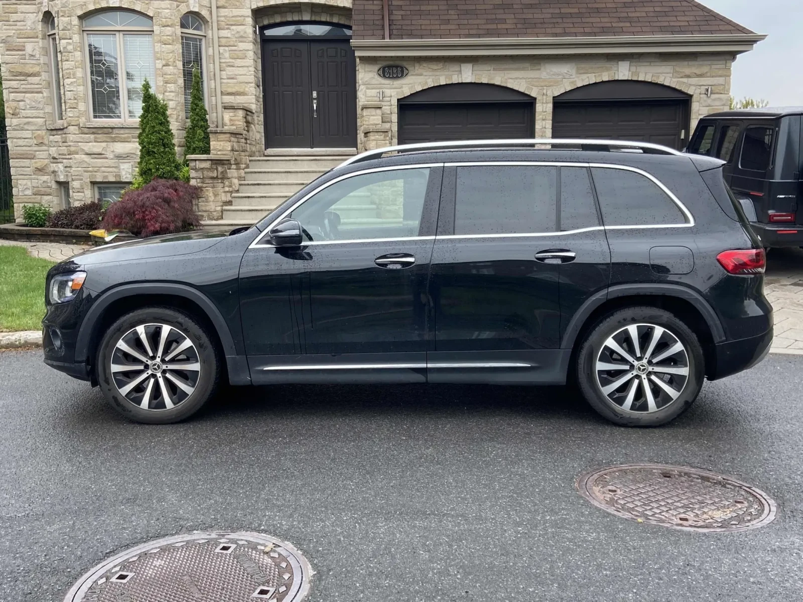 Mercedes-Benz GLB 250 2 КЛЮЧА * ПАНОРАМА * ПОДГРЕВИ * CARFAX, снимка 3 - Автомобили и джипове - 54883072