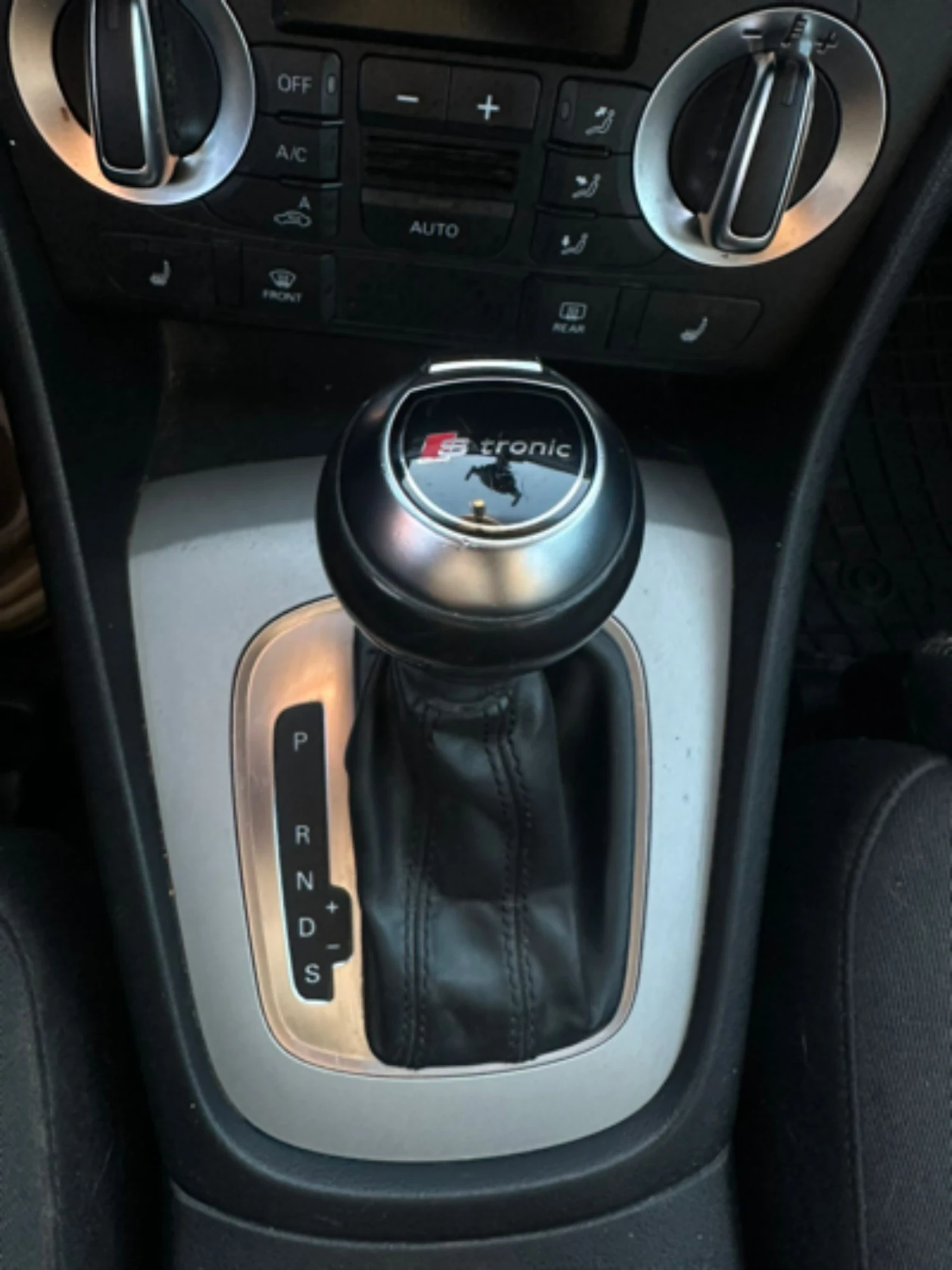 Audi Q3, снимка 5 - Автомобили и джипове - 55266978