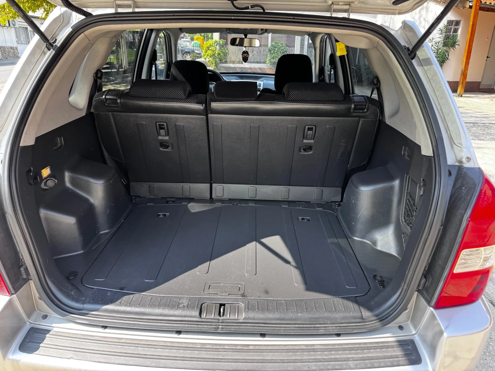 Hyundai Tucson * TOP* ОРИГИНАЛНА ГАЗ - НОВИ ГУМИ, снимка 9 - Автомобили и джипове - 55776623