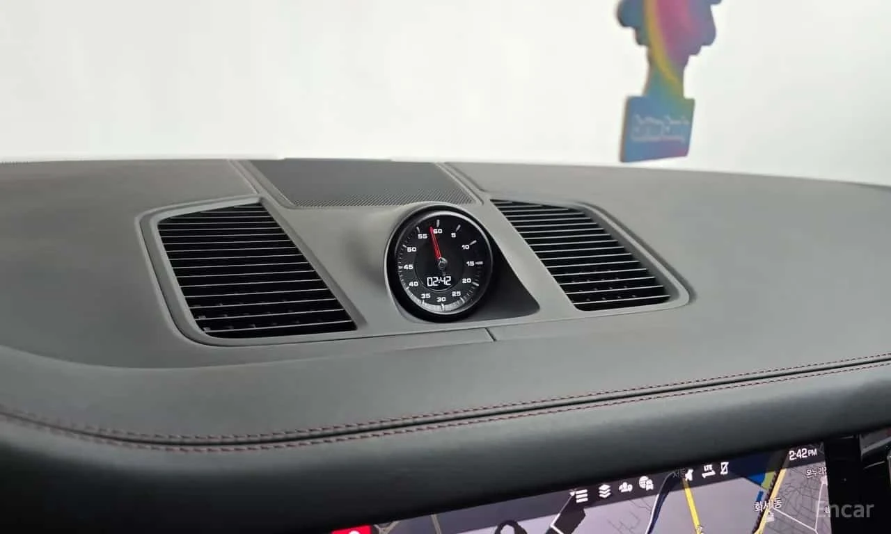 Porsche Cayenne 3.0 Coupe , снимка 13 - Автомобили и джипове - 56274234